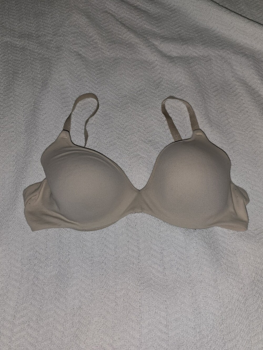 Barely There Padded Underwire Bra sz 36C Beige